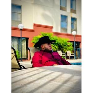 Meet your Posher, Daniel